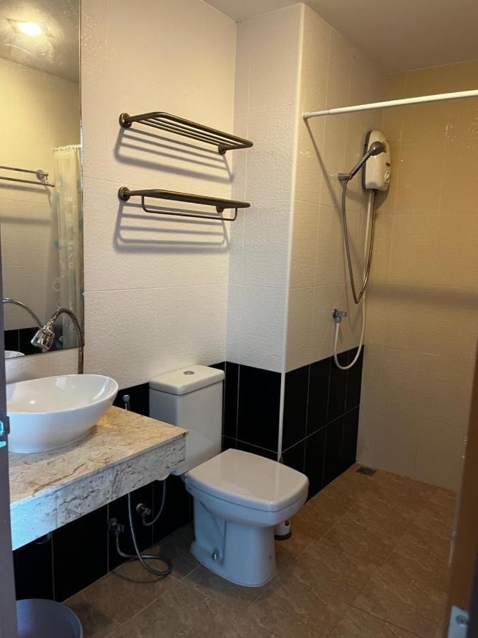 جومتين بيتش Trio Gems Condo Near Beach And Food Market المظهر الخارجي الصورة